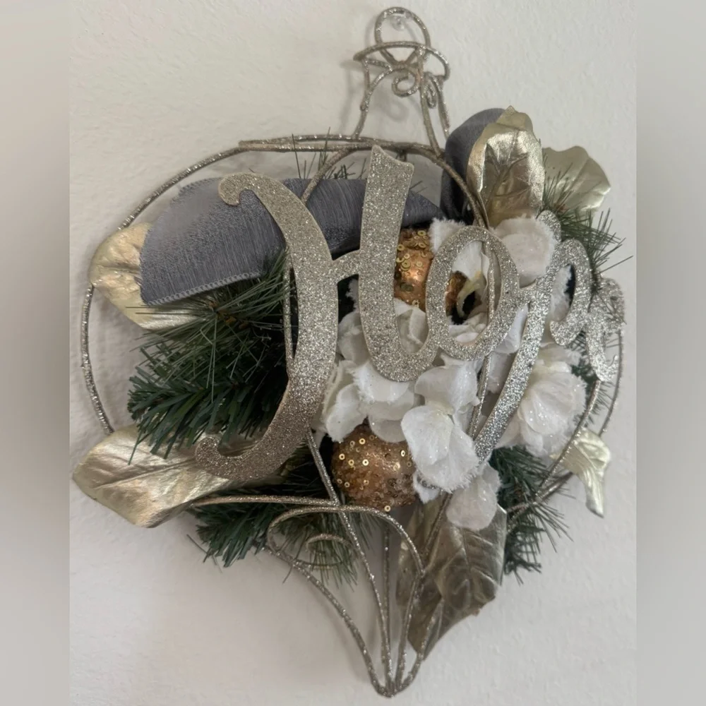 Holiday Ornament Shaped Wreath with Hope Sign